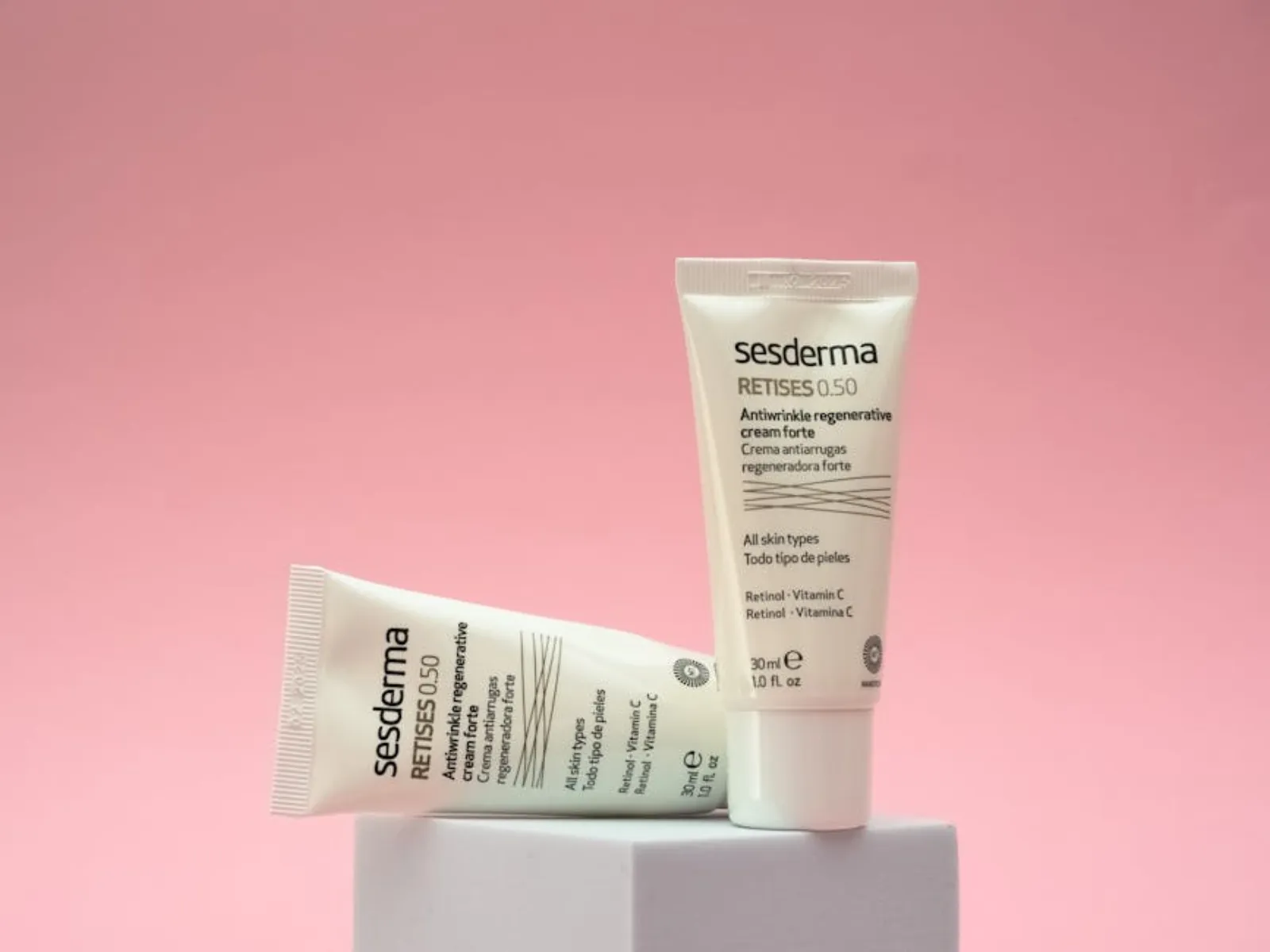 Retinol vs peptider 2026: vilket ger bäst anti-aging?